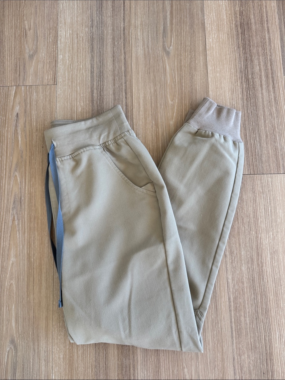 FIGS Women’s Taupe Zamora Jogger Scrub Pants